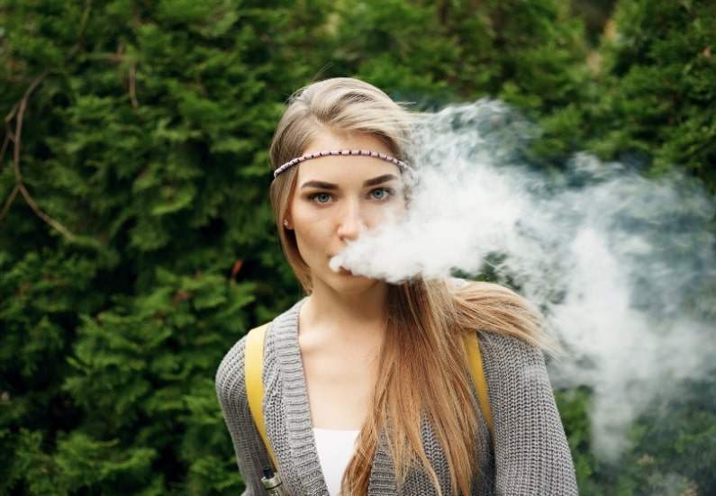 The beginner's guide to vaping: puffing with pleasure.